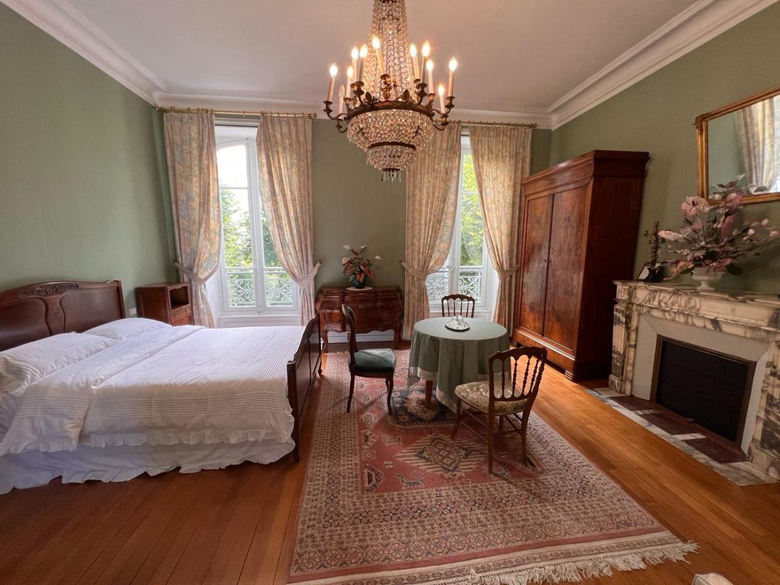Bed and Breakfast Demeure Des Payratons à Saint-Gerand-le-Puy Extérieur photo